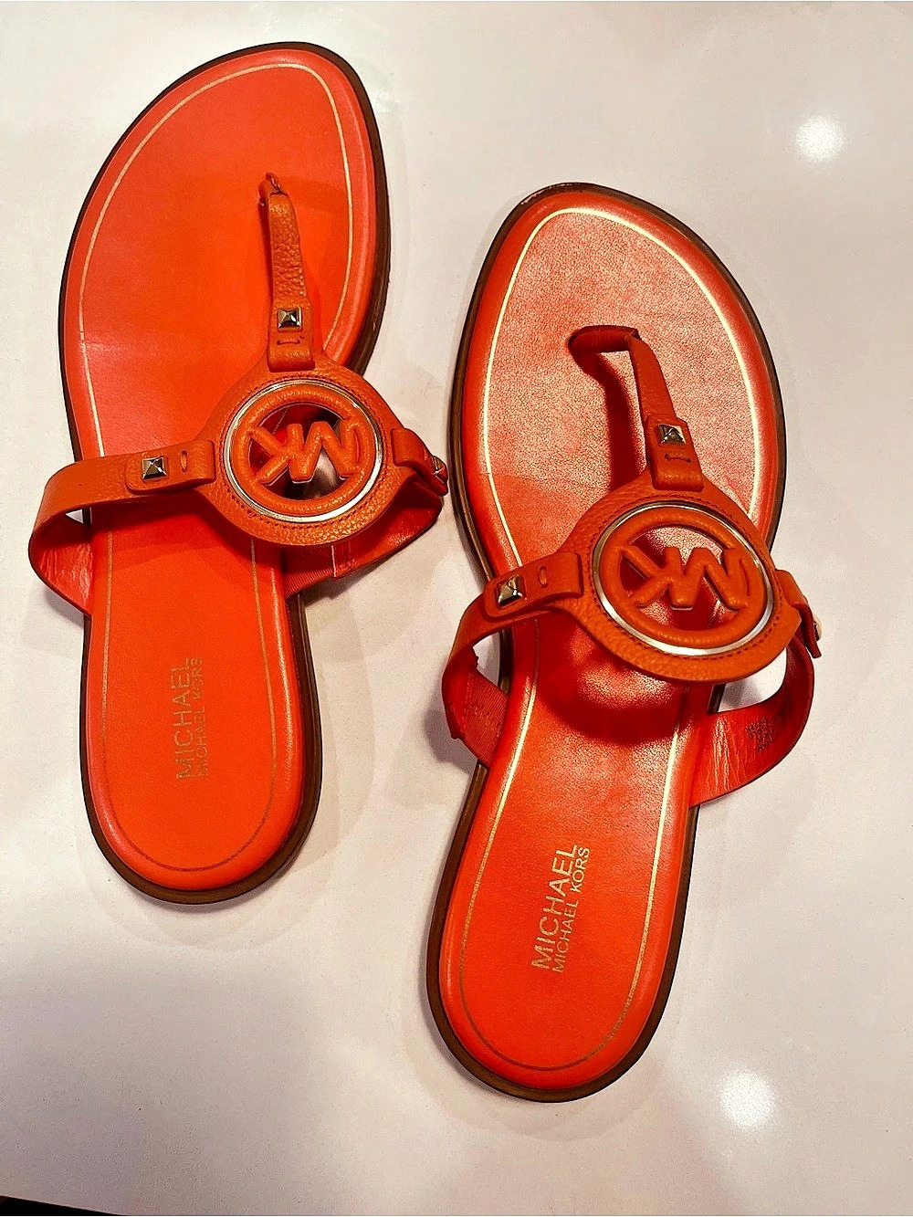 Michael Kors Mallory Thong Sandal Orange size 9
